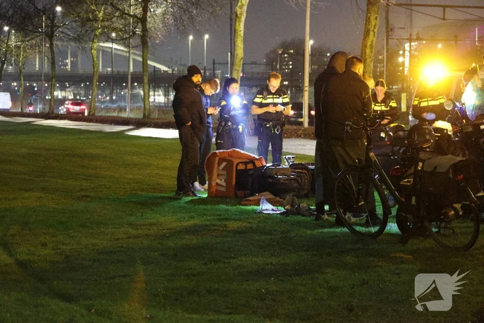 Scooters botsen frontaal op fietspad