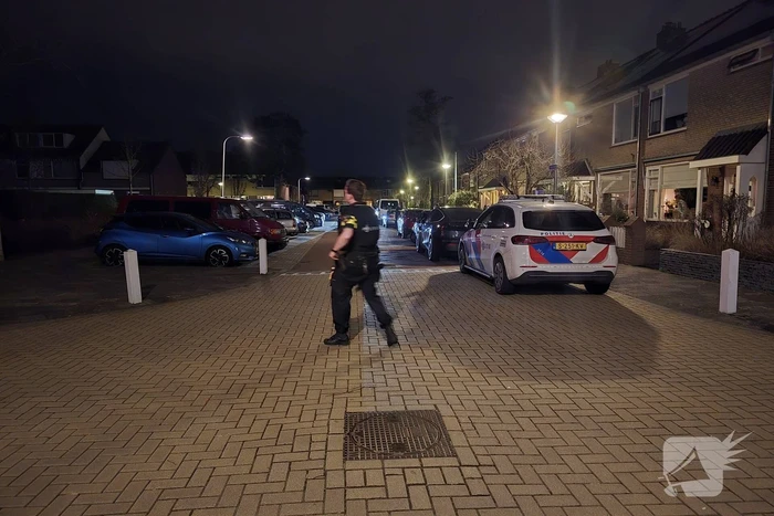 Politie start grote zoekactie na melding vuurwapen