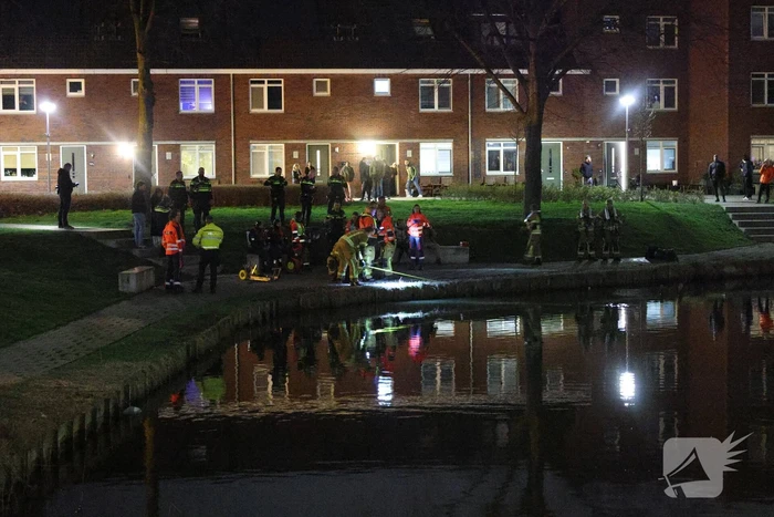 Persoon te water leidt tot grote hulpverlening