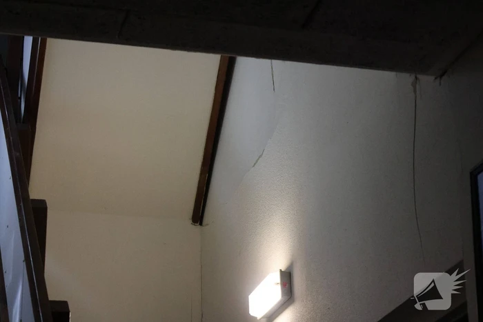 Explosie in woning leidt tot grote schade