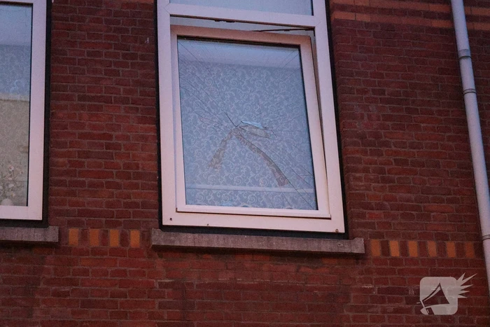 Explosie in woning leidt tot grote schade