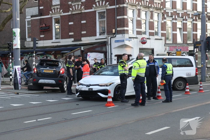 Aanrijding zorgt voor verkeershinder
