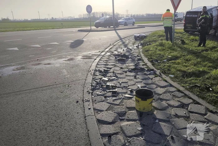 Ongeval tussen bestelbus en personenwagen