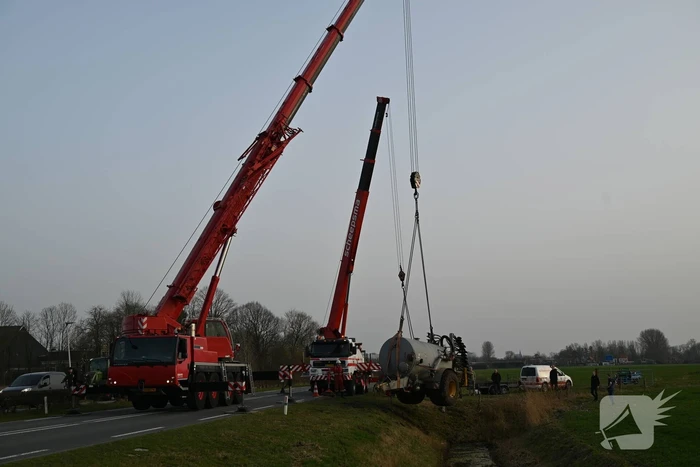 Eenzijdig ongeval met giertank op provinciale weg
