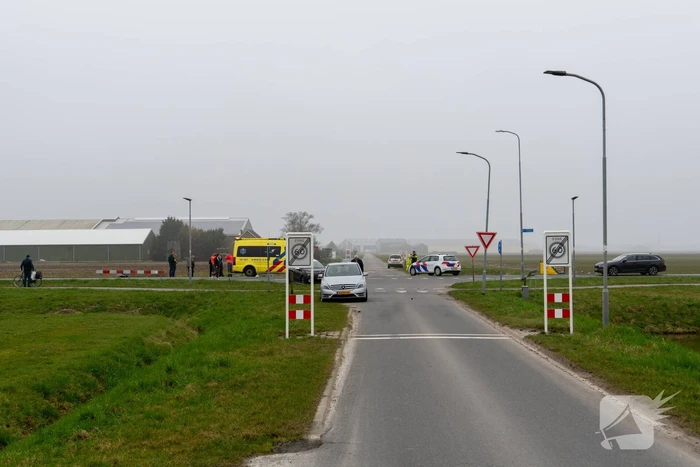 Voertuig te water na aanrijding