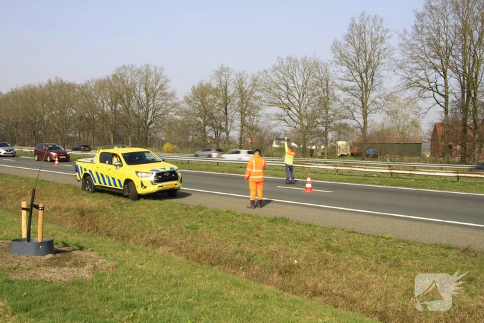 Bestuurder met alcohol belandt in sloot
