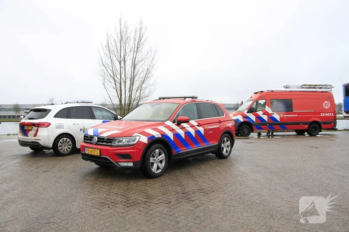 Zoektocht naar verdacht voorwerp in kanaal