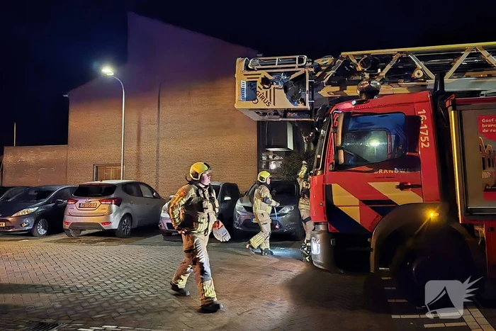 Verstopping in schoorsteen veroorzaakt brand