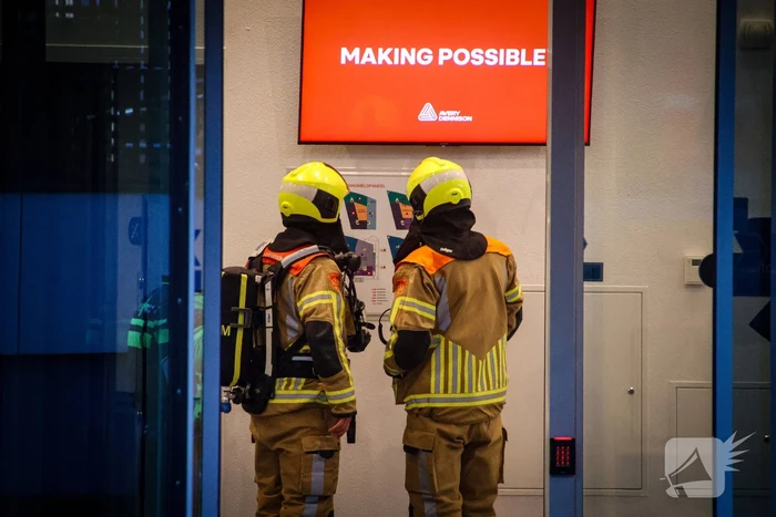 Brandende doos zorgt voor inzet brandweer