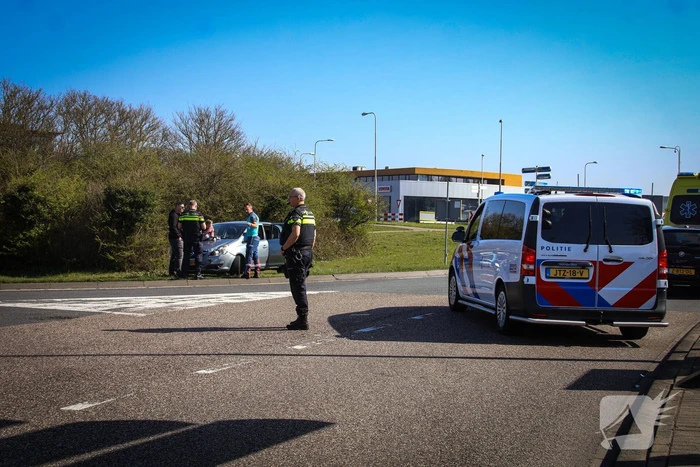 Vader en dochtertje ongeschonden na botsing