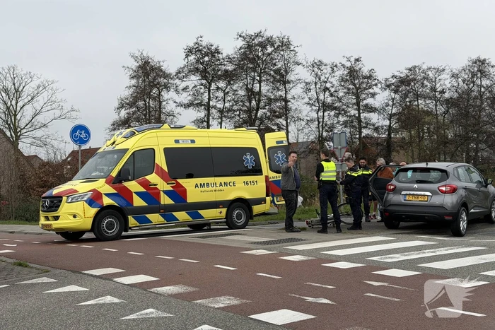 Fietser gewond bij aanrijding met auto