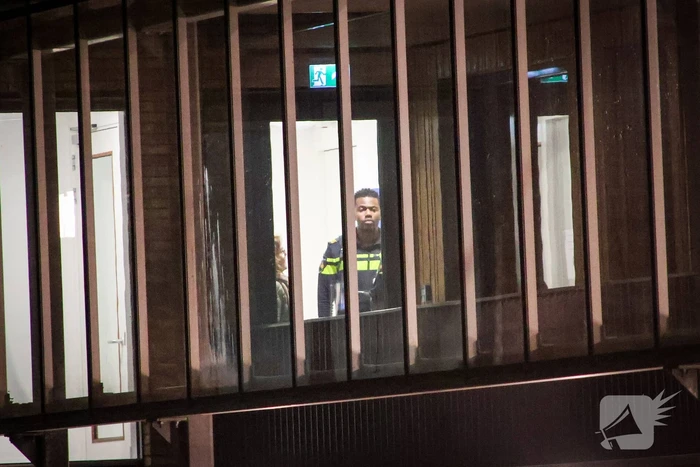 Politie doet onderzoek naar melding steekpartij