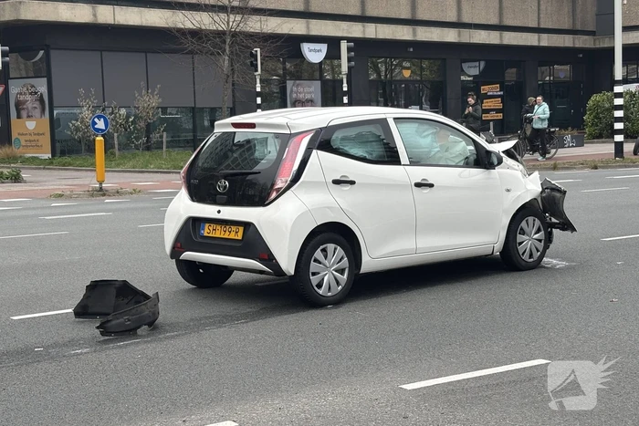 Aanrijding tussen twee voertuigen
