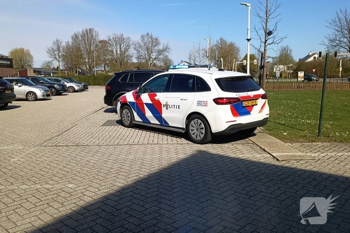 Botsing tussen twee voertuigen leidt tot controle
