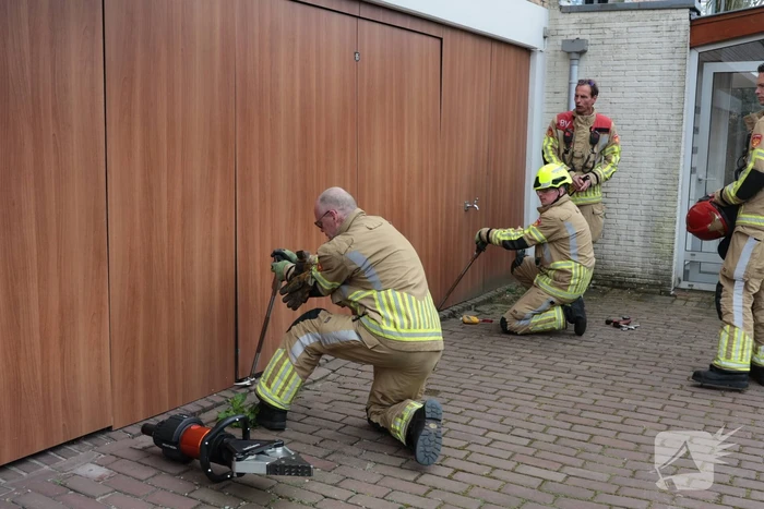 Brandweer schakelt in bij lekkage benzine