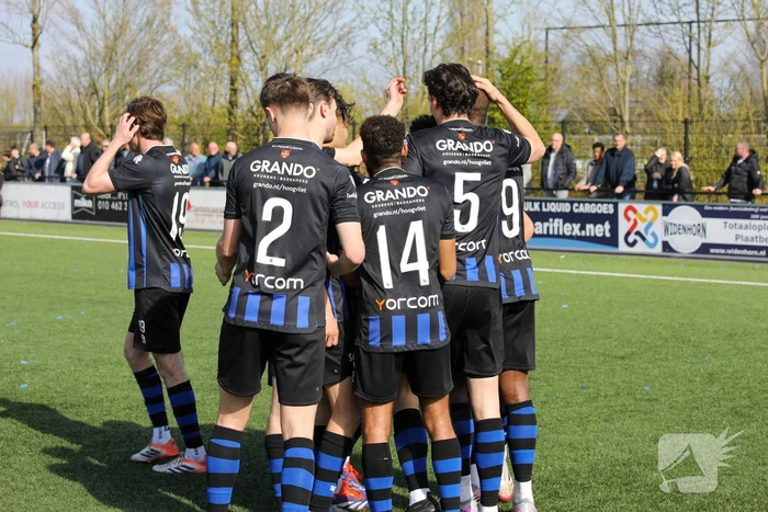 Poortugaal bereikt halve finale na zege op Forum Sport
