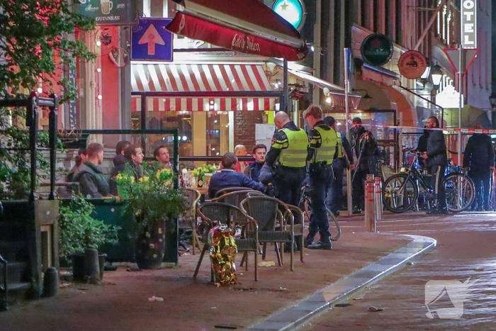 steekincident kloveniersburgwal amsterdam