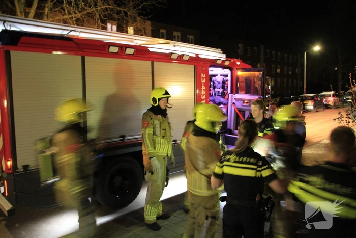 Buitenbrand in container geblust door buurtbewoners