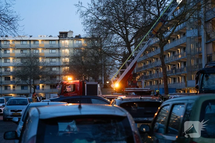 Dakbrand in flatwoning opschudding in Uden