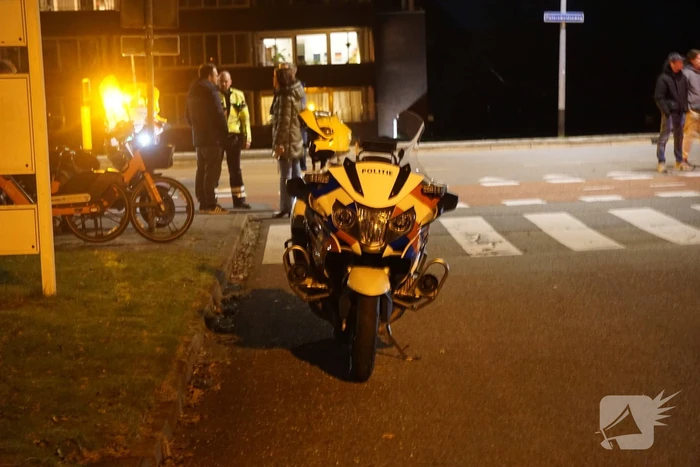 Scooterrijder in botsing met auto