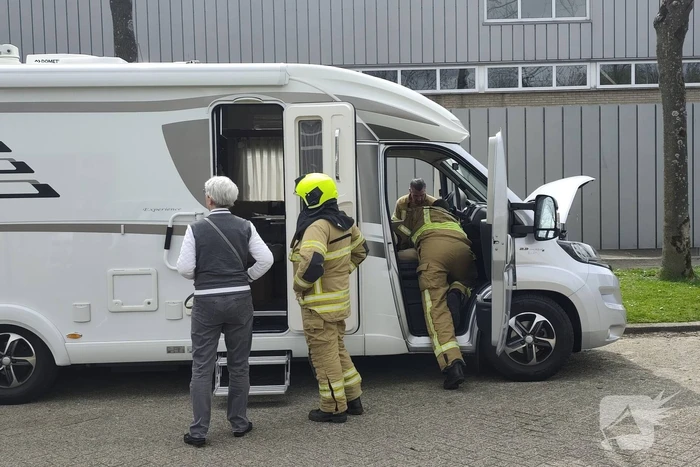 Brand in camper leidt tot ambulance-inzet