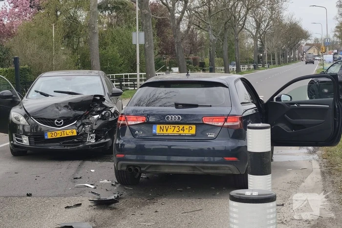 Weg afgesloten na aanrijding