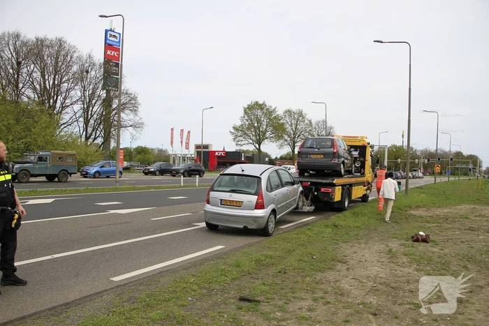 Ongeval met meerdere beschadigde voertuigen