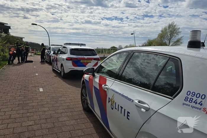 Motorcrosser crasht in struiken na achtervolging
