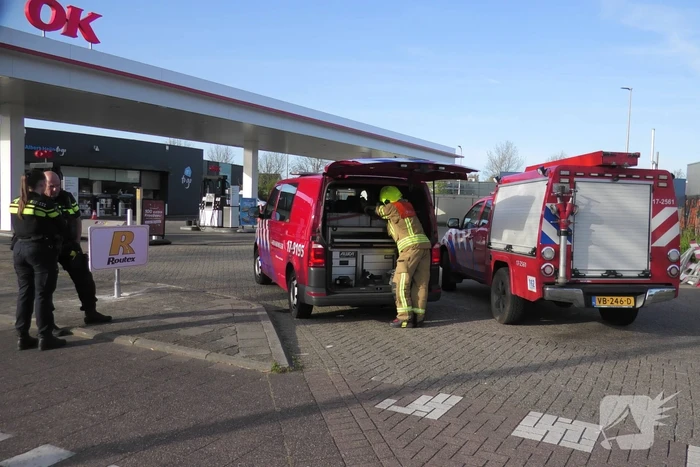 gaslekkage nijverheidsweg hellevoetsluis