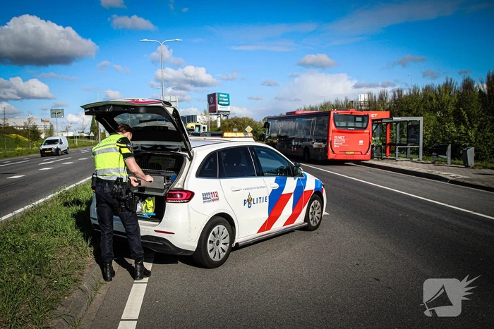 Kettingbotsing na ongeval tussen lijnbus en vrachtwagentje