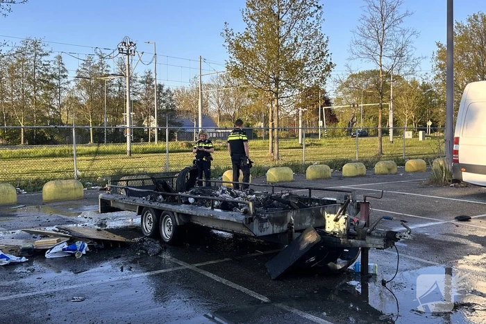 Brand in aanhangwagen geblust