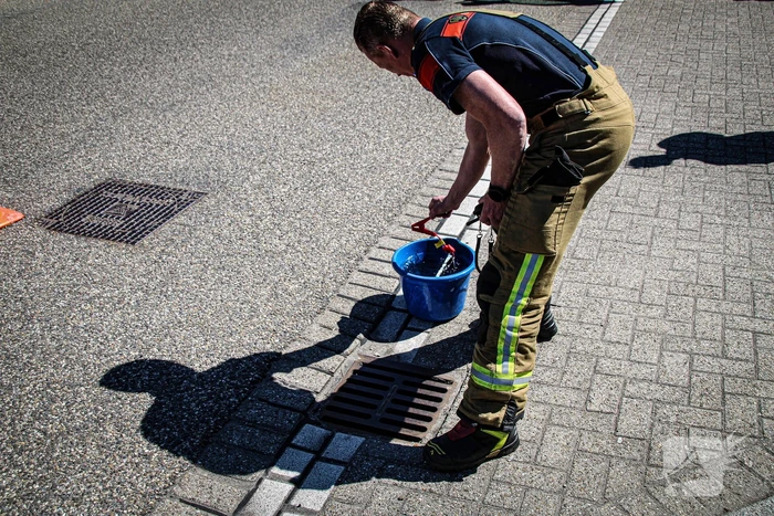 Buitenbrand door oververhitte jump-starter