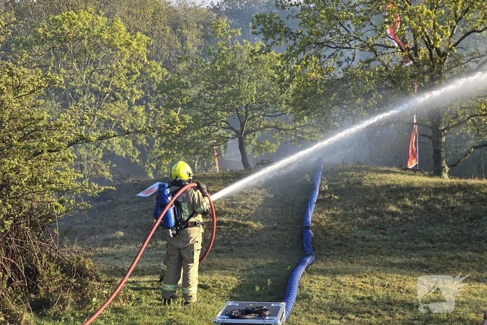 Oefening brandbestrijding in Vrouwenpolder