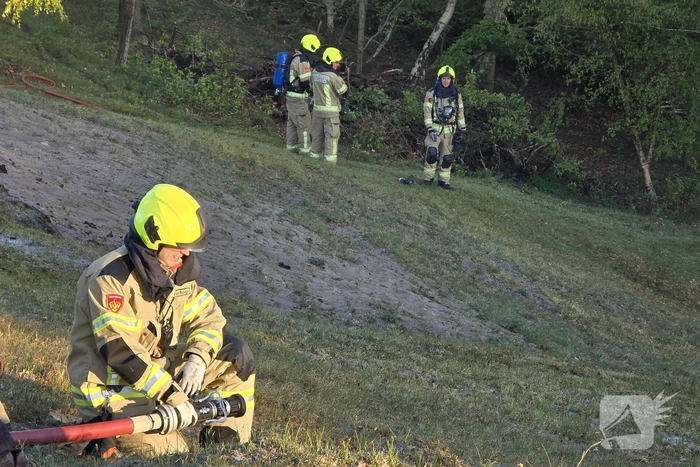 Oefening brandbestrijding in Vrouwenpolder