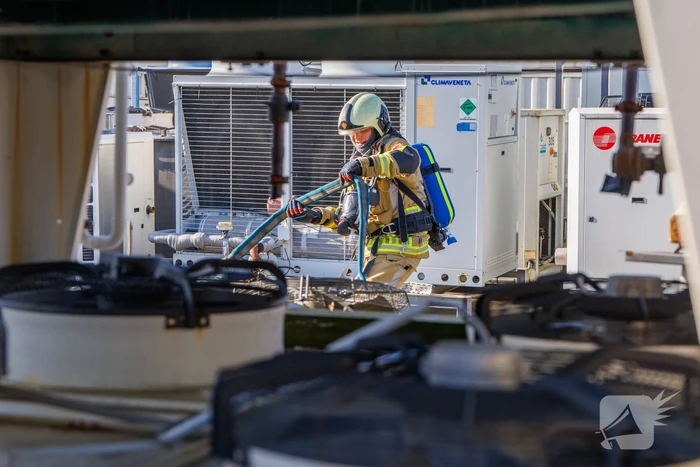 Brand in groot industriepand onder controle