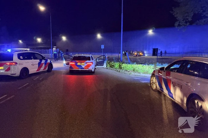 Achtervolging eindigt tegen bedrijfspand met aanhouding