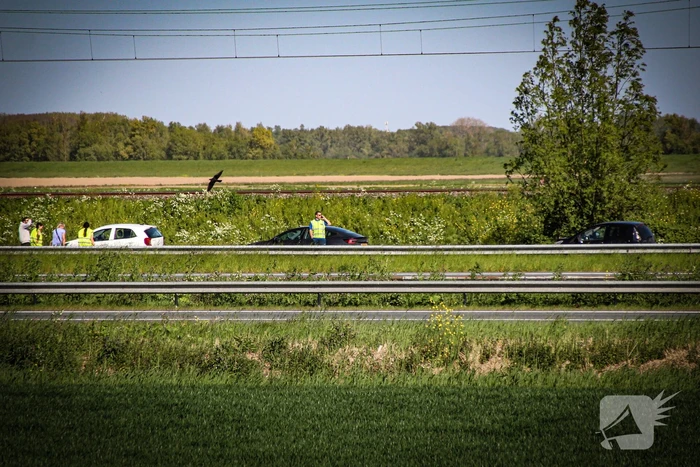 Ongeval tussen auto's leidt tot afzetting snelweg
