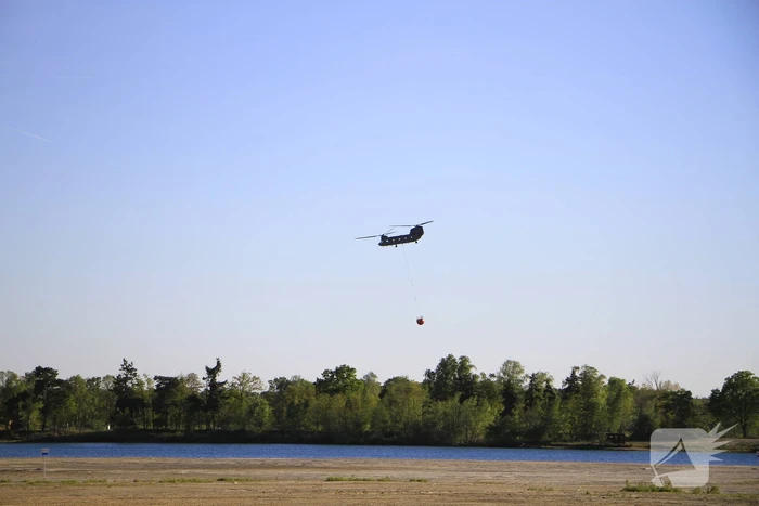 Heidebrand op oefenterrein Defensie snel opgeschaald