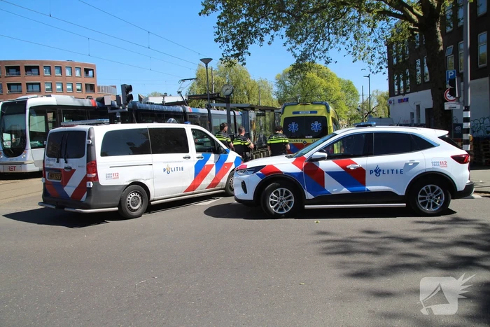 Ongeval tussen motorrijder en elektrische step leidt tot gewonden