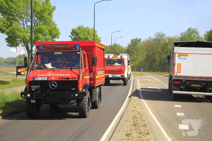 Duitse brandweer ondersteunt bij grote heidebrand