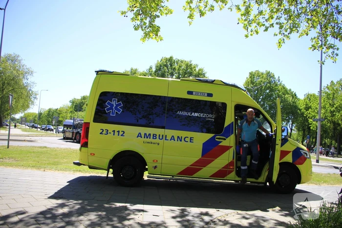 Motorrijder raakt gewond bij ongeval op rotonde