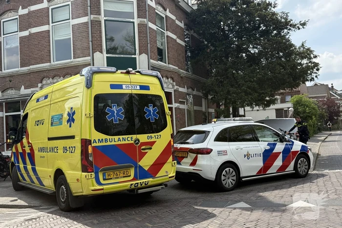 Oudere vrouw gewond bij aanrijding met fiets