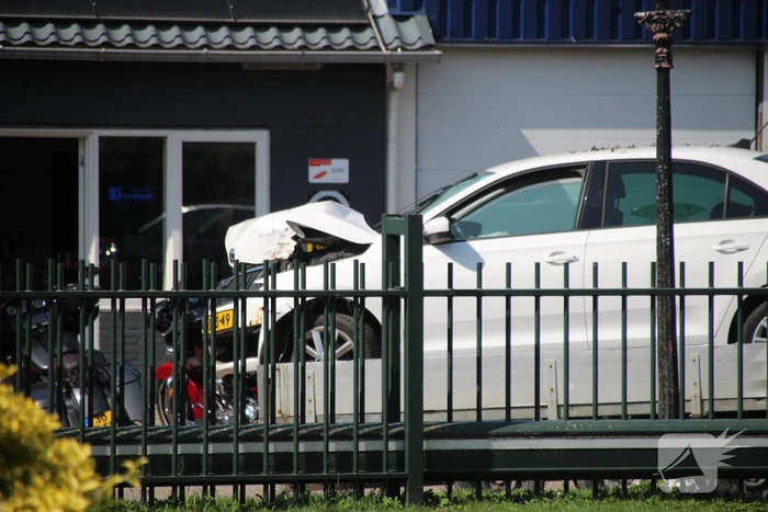 Auto's beschadigd na botsing