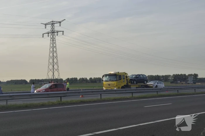 Meerdere voertuigen betrokken bij ongevallen op snelweg