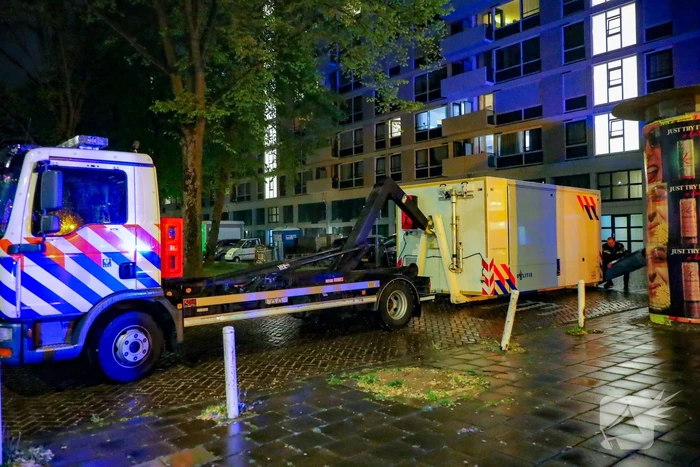 Overleden persoon in flatgebouw zorgt voor grote inzet hulpdiensten