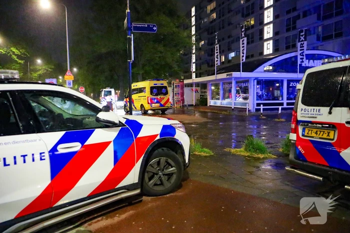 Overleden persoon in flatgebouw zorgt voor grote inzet hulpdiensten