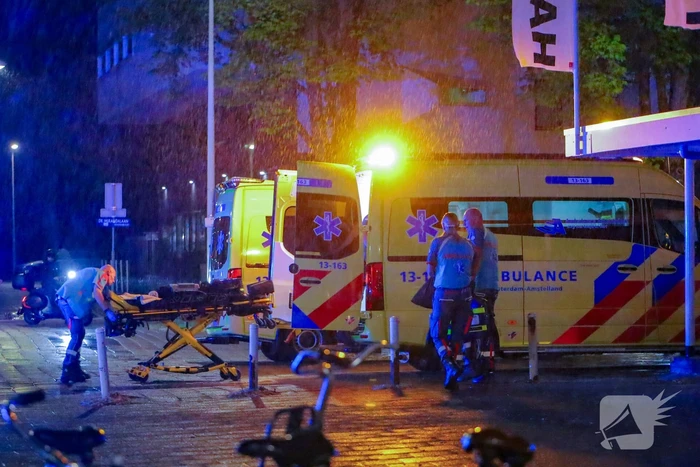 Overleden persoon in flatgebouw zorgt voor grote inzet hulpdiensten