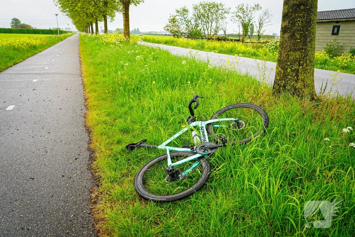 Wielrenner naar het ziekenhuis na valpartij
