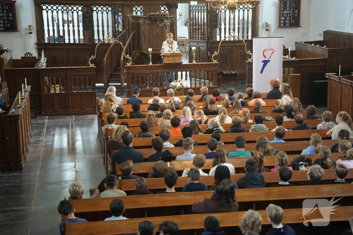 Scholieren houden indrukwekkende herdenkingen