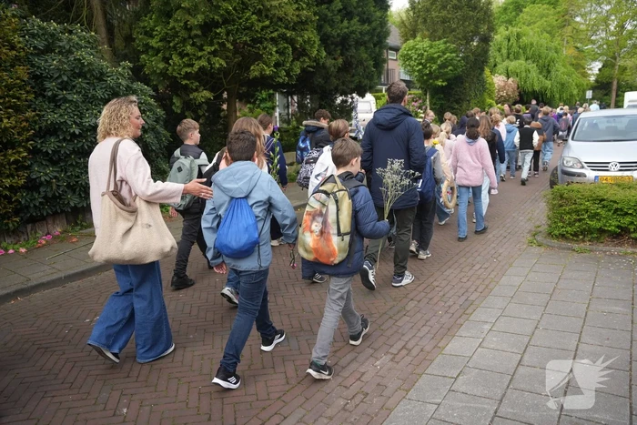 Scholieren houden indrukwekkende herdenkingen